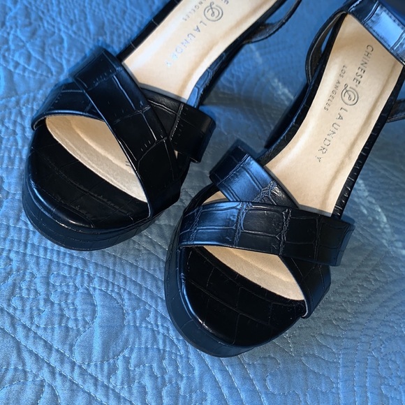Chinese Laundry Black Strappy Crocodile Sandals Shoe‎ Size 9.5 - Picture 3 of 14